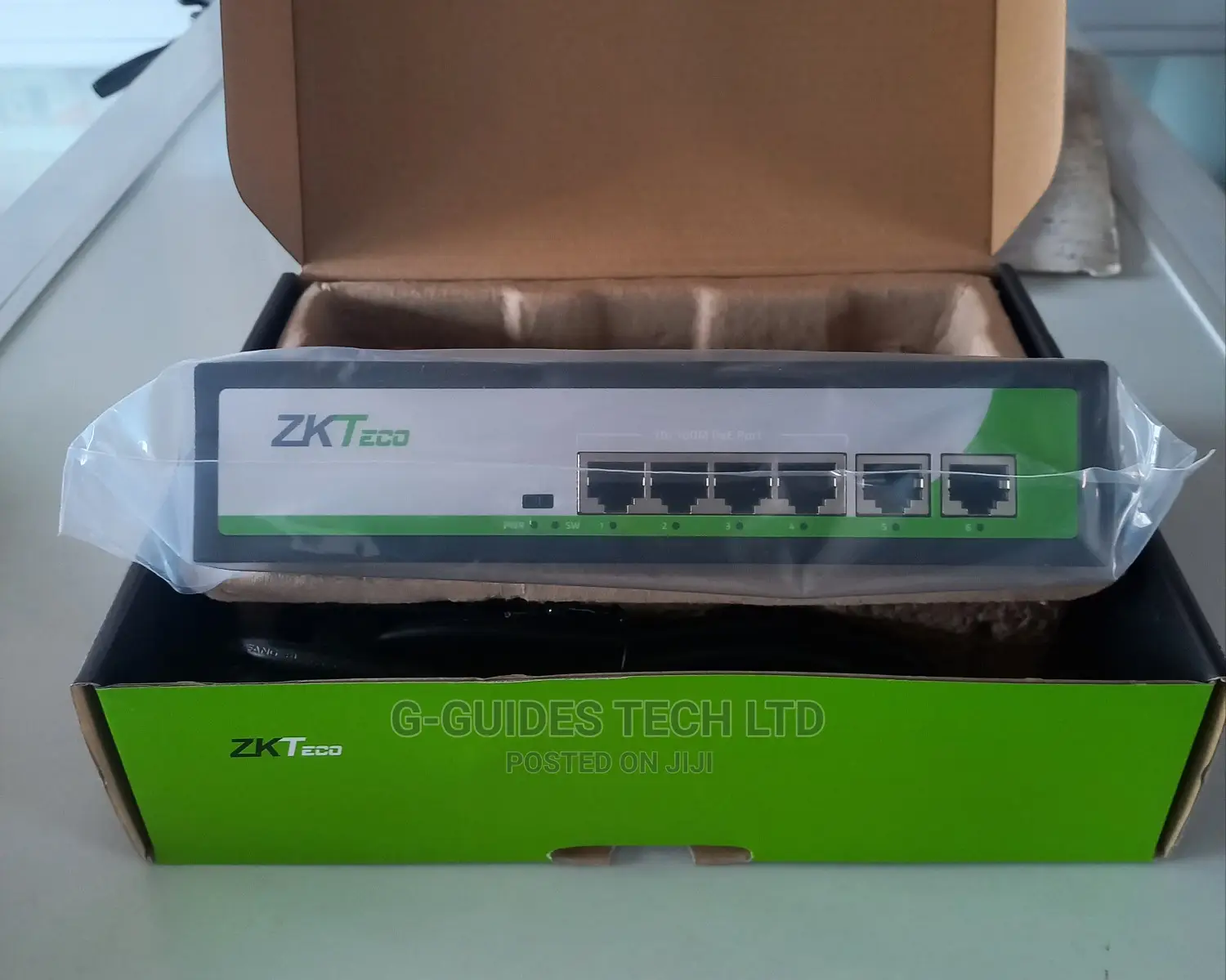 Zkteco 4-Port Poe Switch (Transmission Distance 250 Meters)