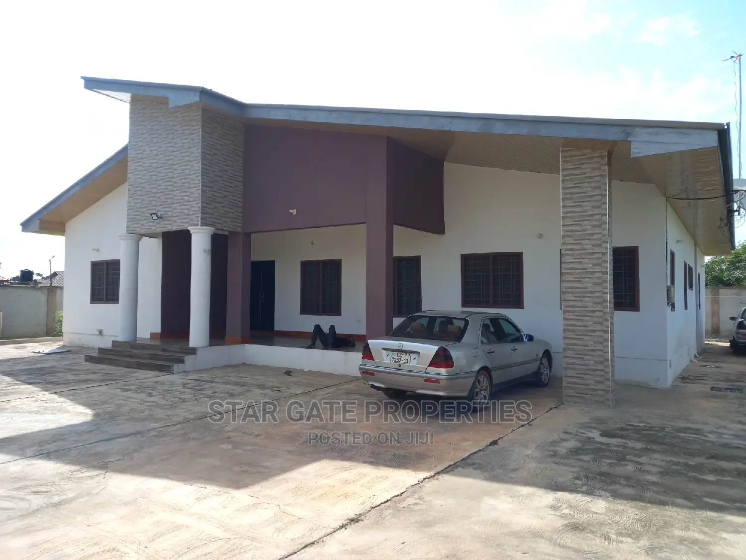 4bdrm House in Star Gate Properties, Ejisu-Juaben Municipal for sale