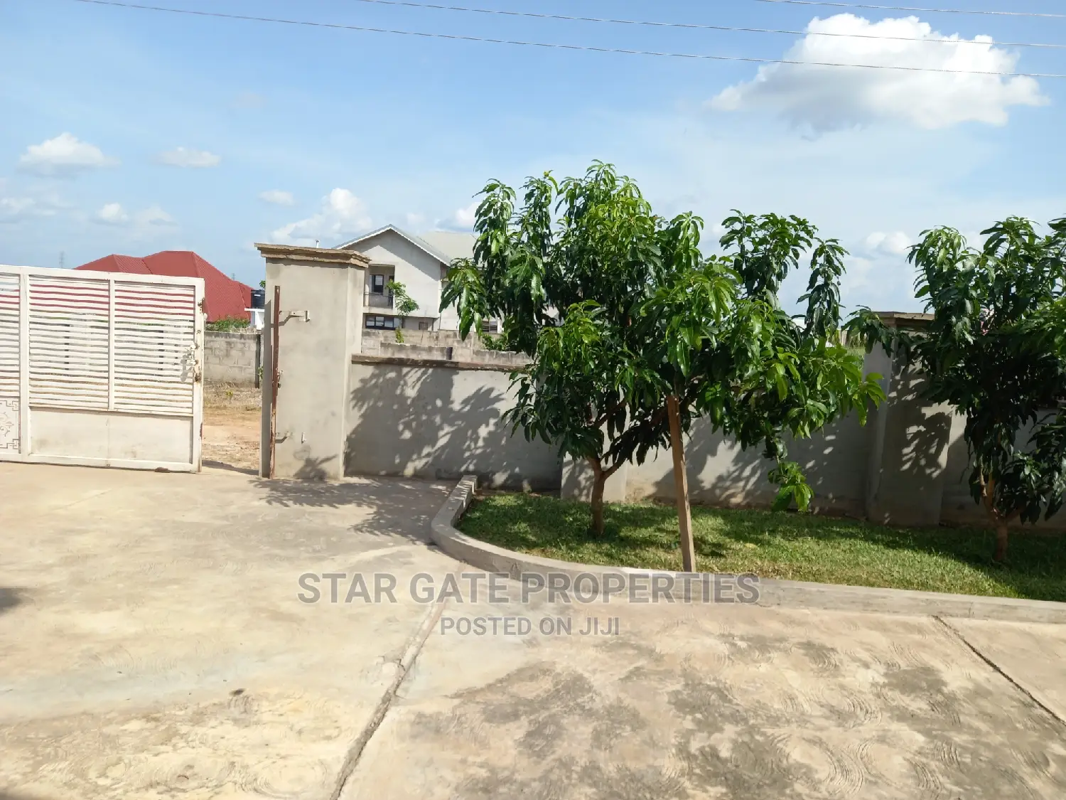 4bdrm House in Star Gate Properties, Ejisu-Juaben Municipal for sale