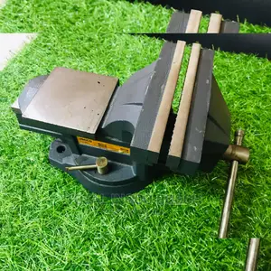Bench Vice 8"