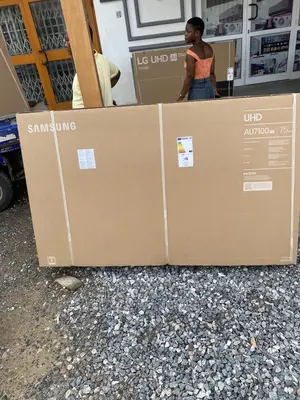 Buy Samsung Tv at Best Price 65AU7172