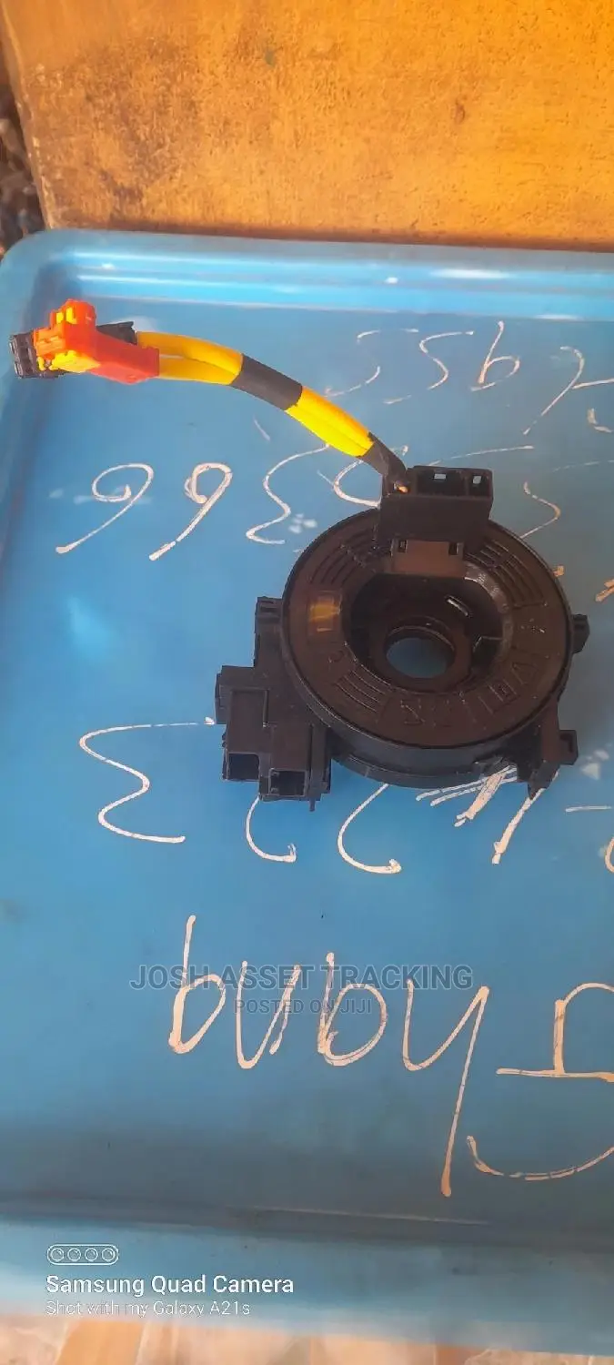 Corolla 2014 -2017 Horn Plate (Clock Spring)