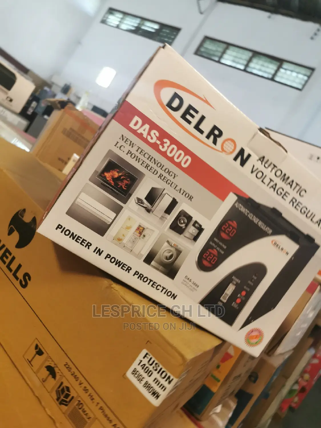 Delron Automatic Voltage Regulator/Stabilizer 3000VA