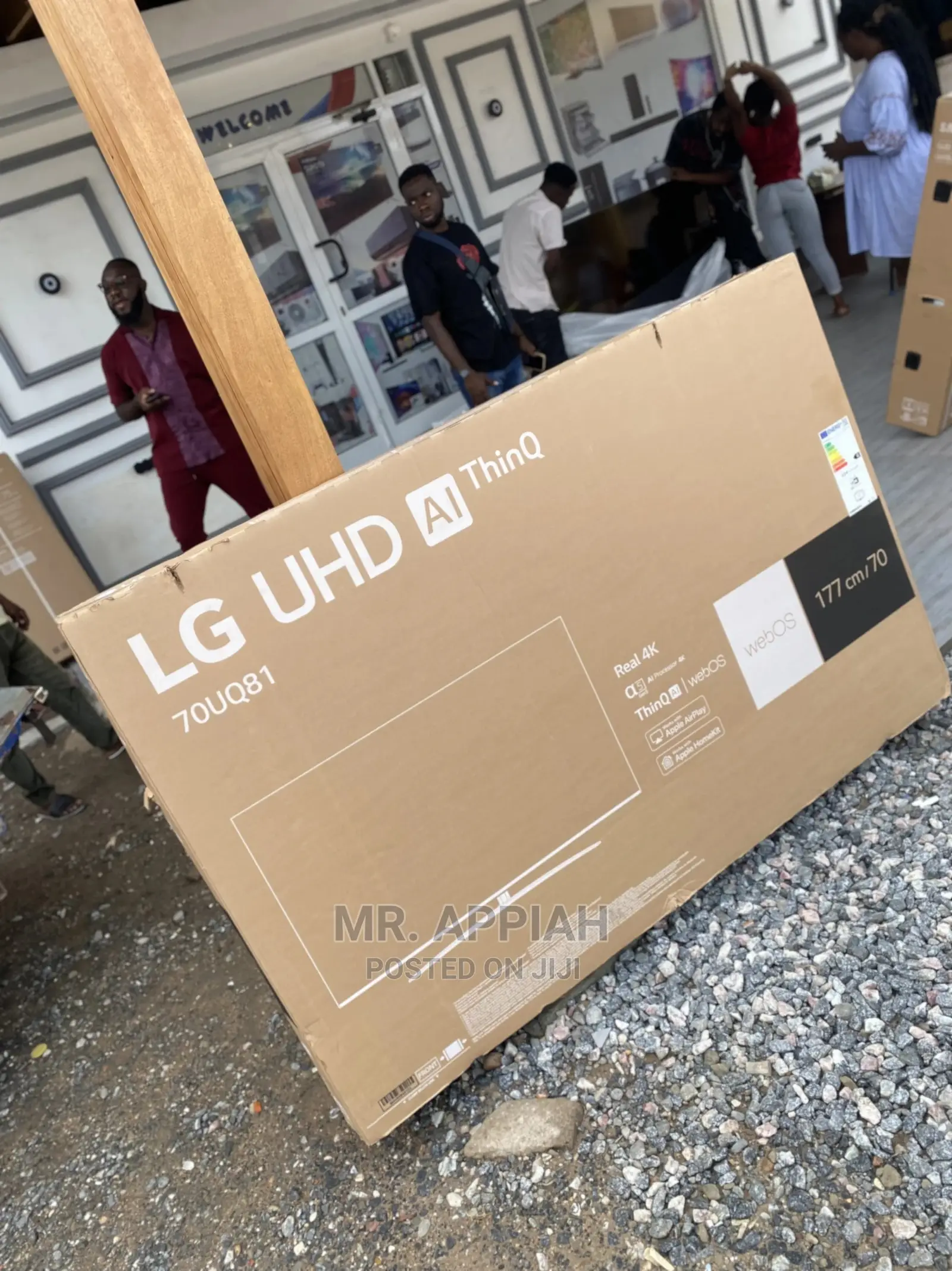 Most Affordable LG Smart Tv on Sale, 70UQ8100.