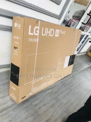 Smart LG LED Uq81 70'' Smart TV