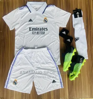 Original Set Kids of Football Suits Plus Boot at Cool Price