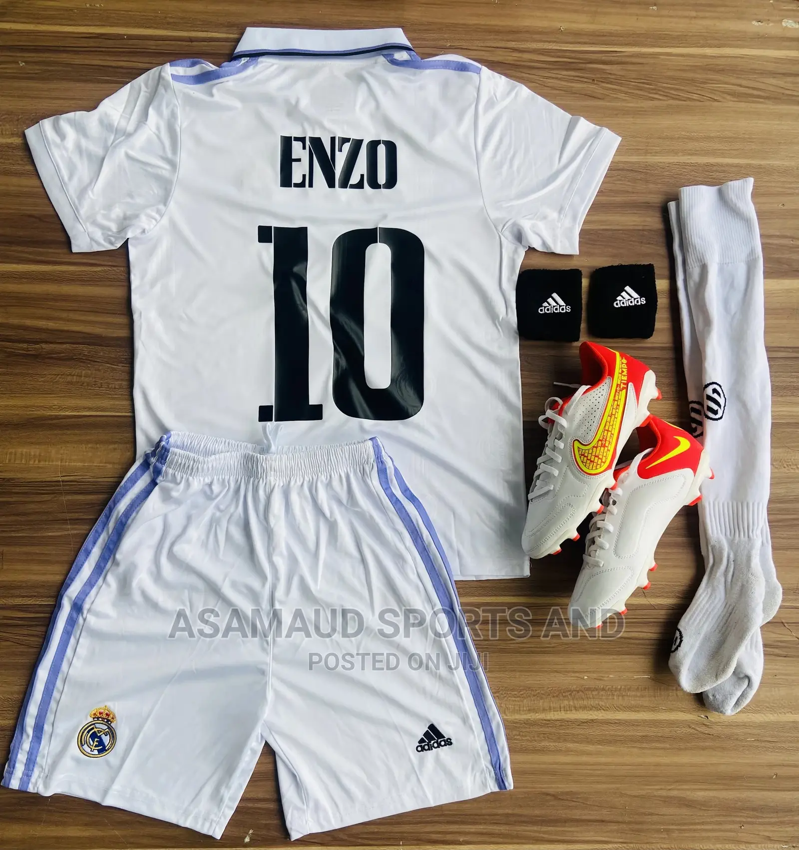 Original Set Kids of Football Suits Plus Boot at Cool Price