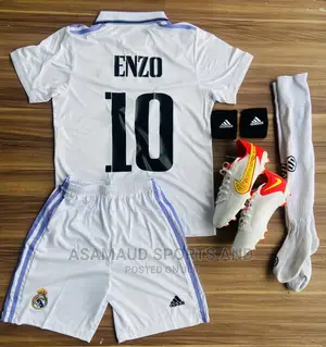 Original Set Kids of Football Suits Plus Boot at Cool Price