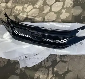 Photo - Honda Civic 2020 Top Grille