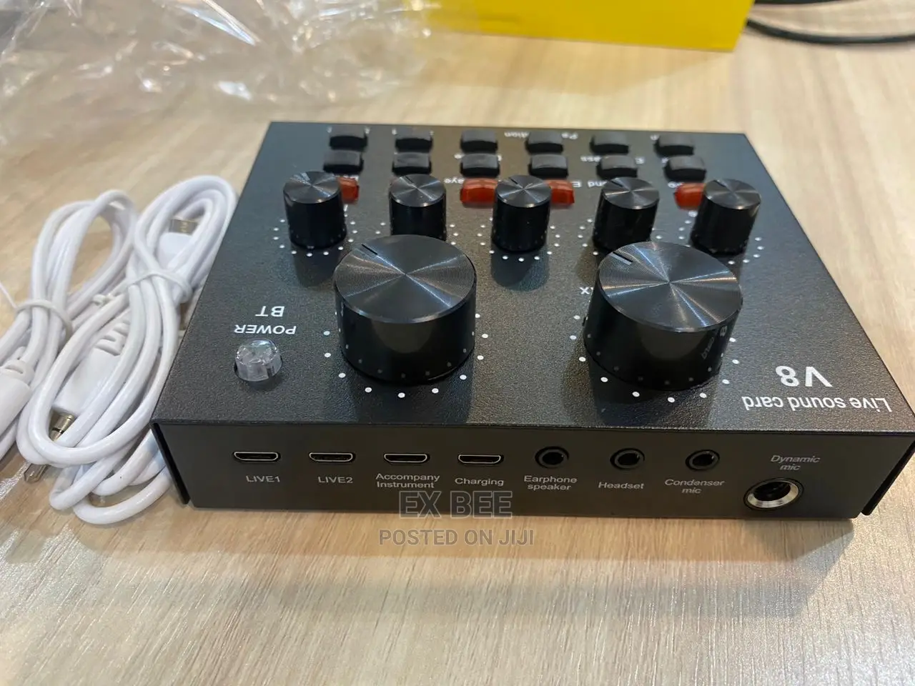 V8 Soundcard for Live Broadcast Recording