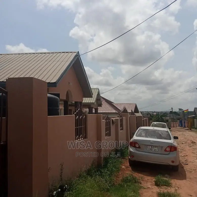 2bdrm House in Wisa Groups, Accra Metropolitan for Rent
