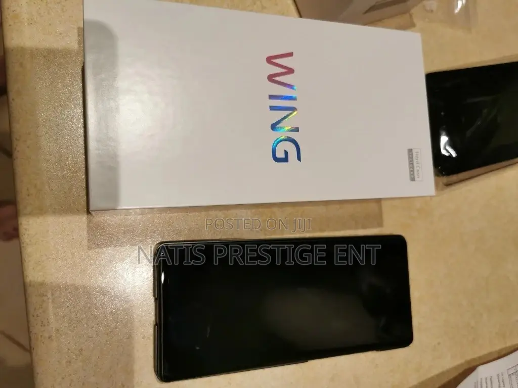 New LG Wing 5G 256 GB Black