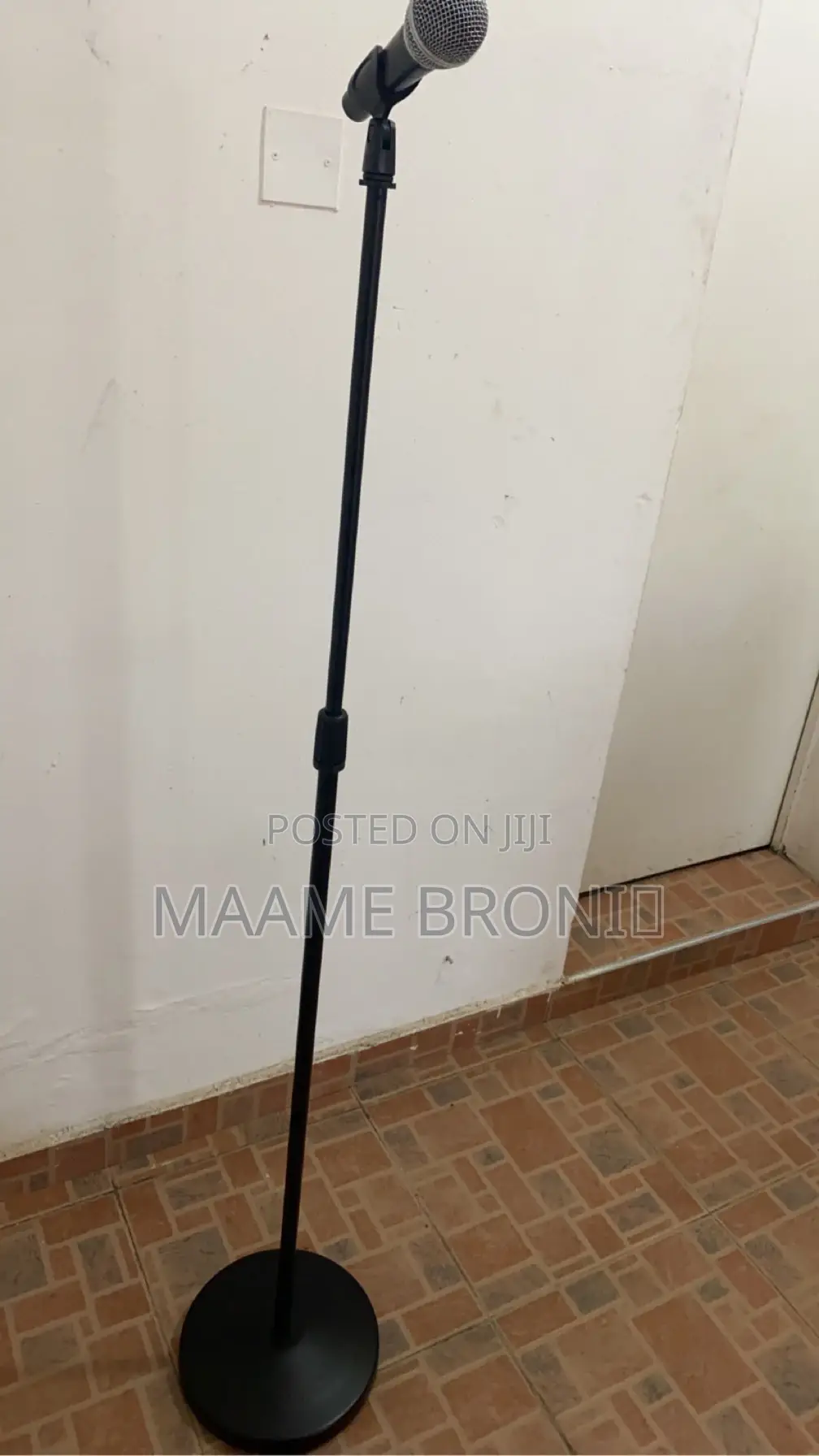 Modern Microphone Stand