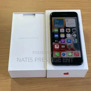 New Apple iPhone 8 64 GB Red