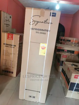 Remarkable Signature 273L Fridge