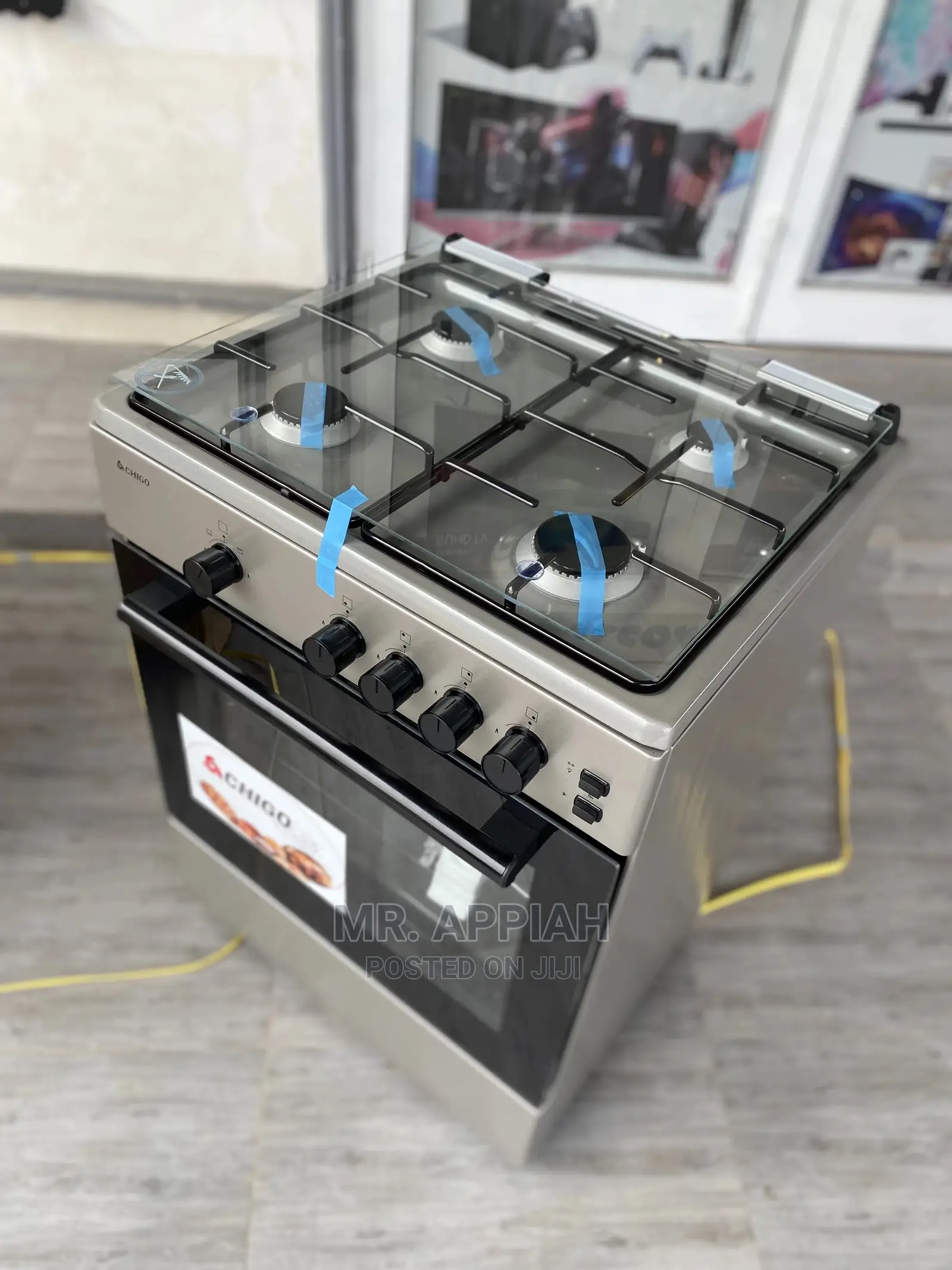 Chigo 4 Burner Stand Up Gas Cooker With Oven and Grill.