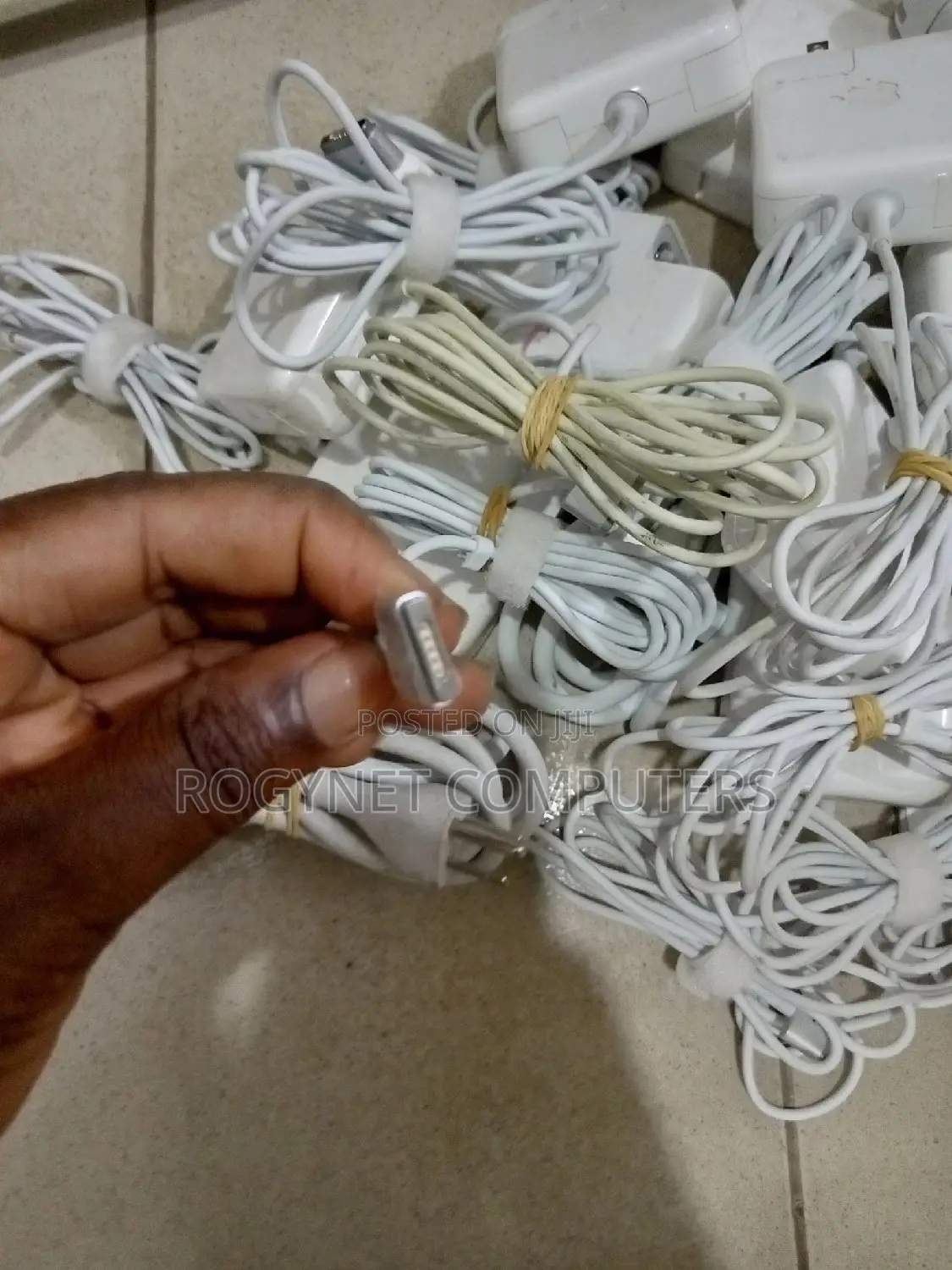 Macbook Pro Retina Charger