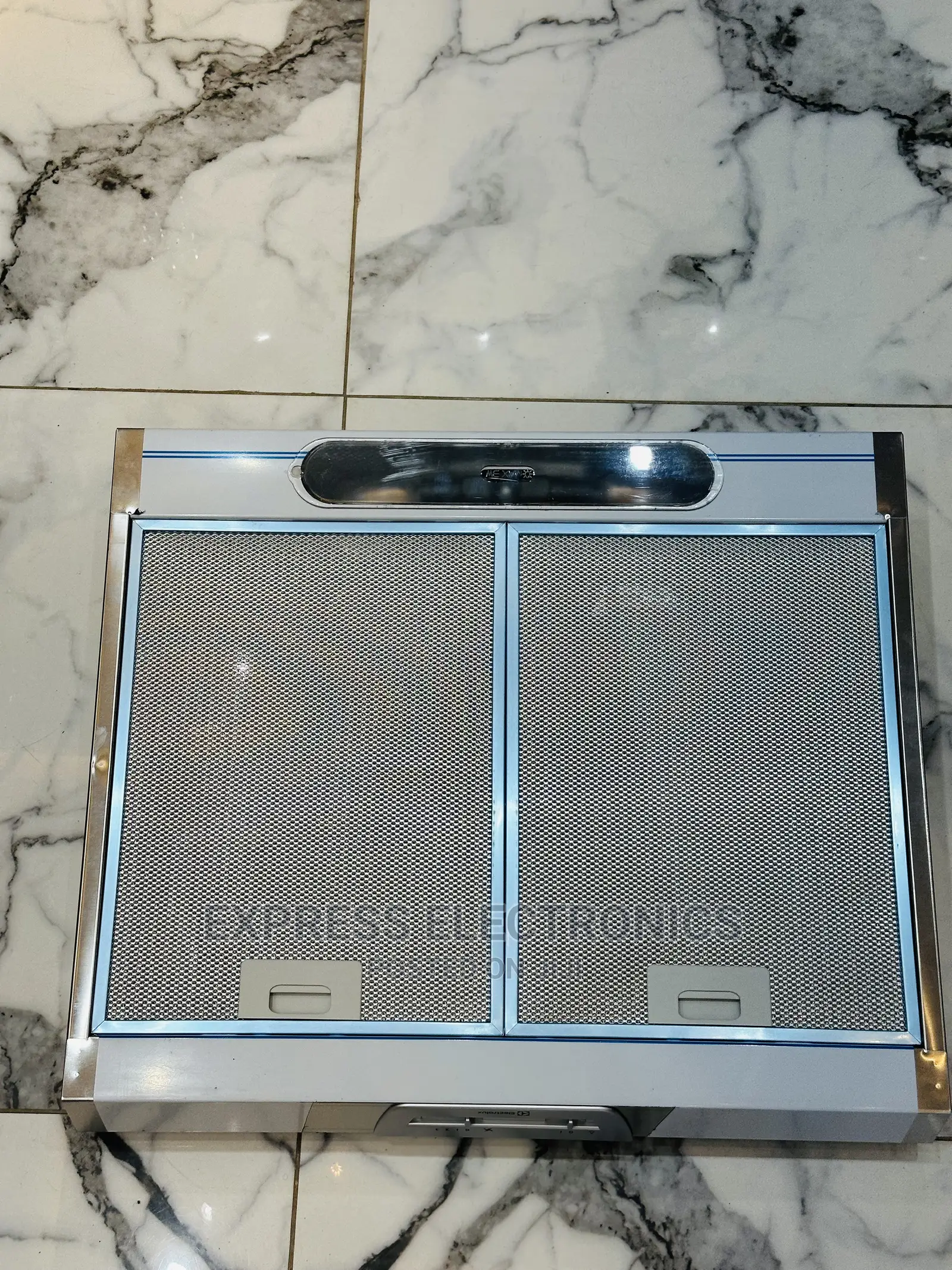 Buy for Less on Heat Extractor Electrolux 60cm