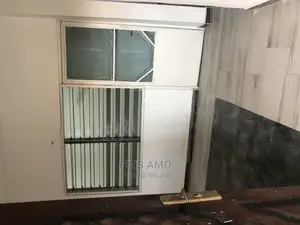 2bdrm House in Teshie for rent
