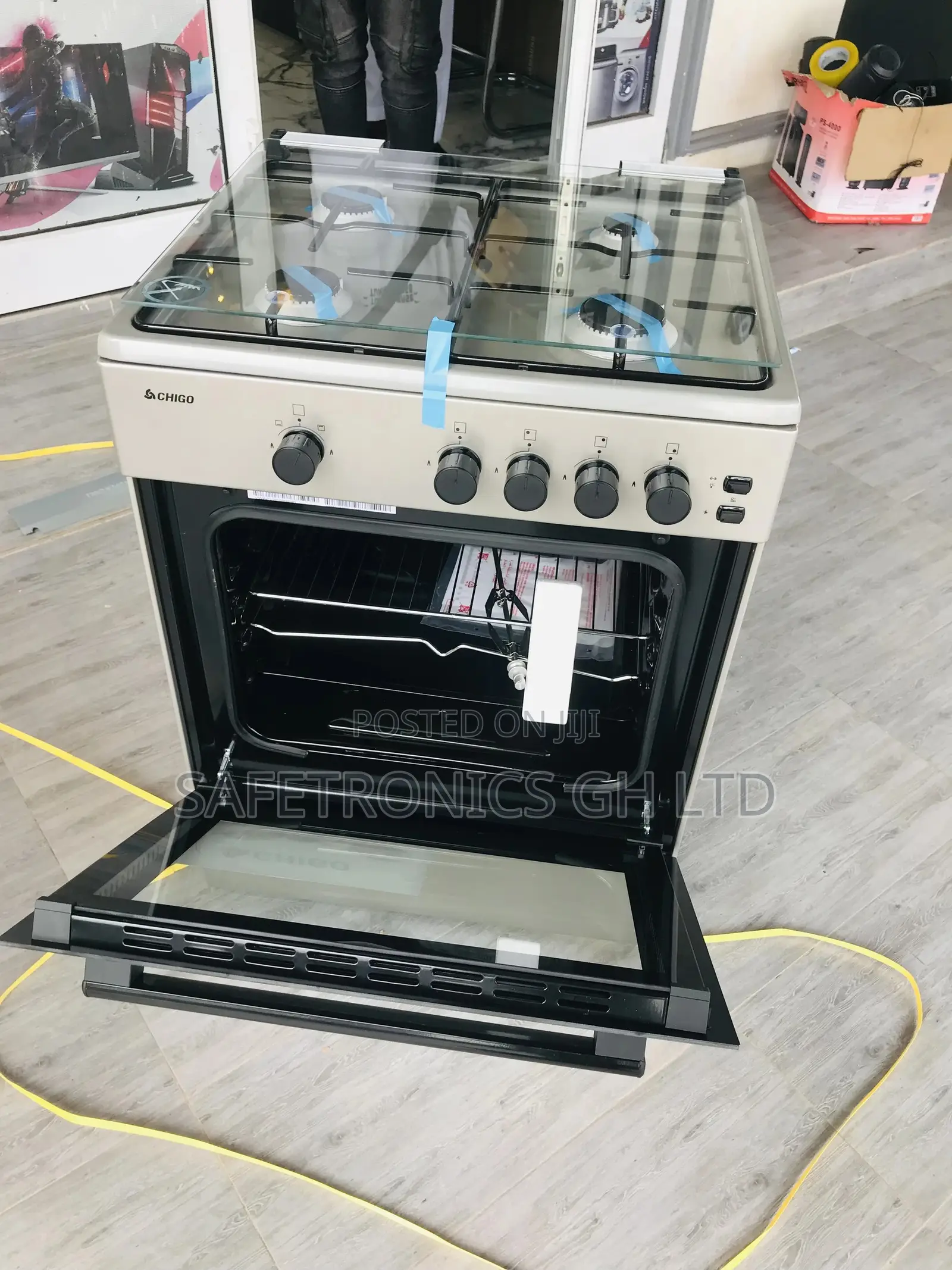 Affordable Chigo 4 Gas Burner Oven Grill 60*60