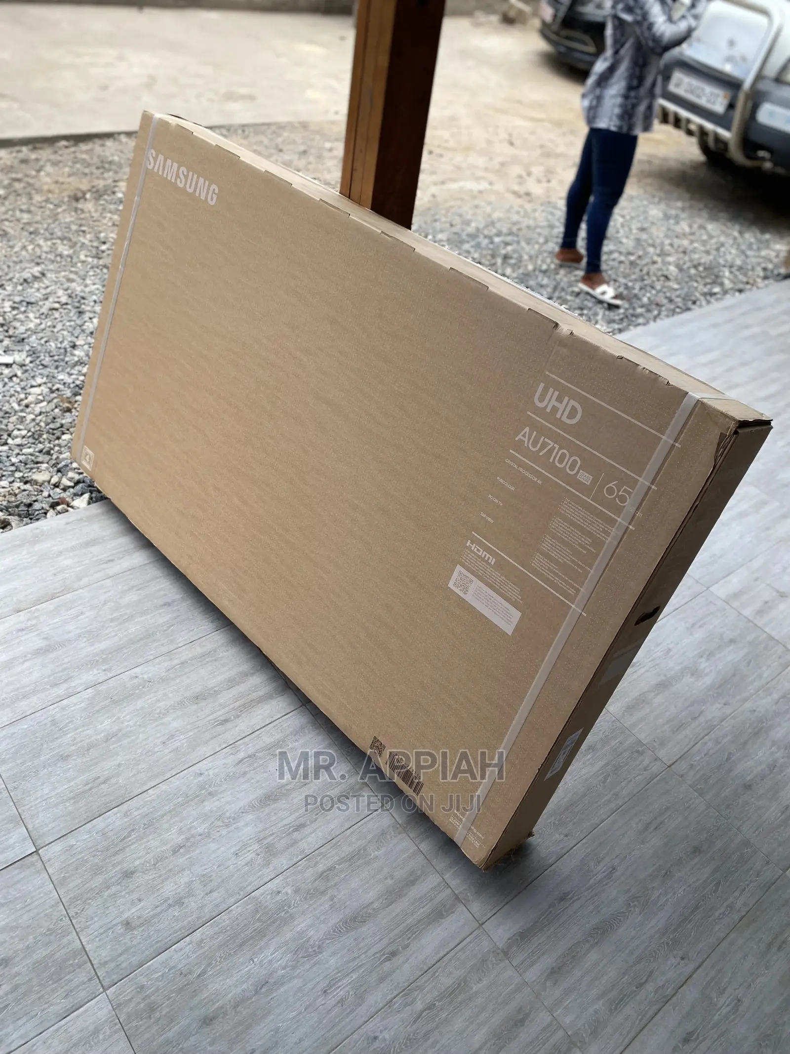 Brand New Samsung LED Tv Available 65AU7172.