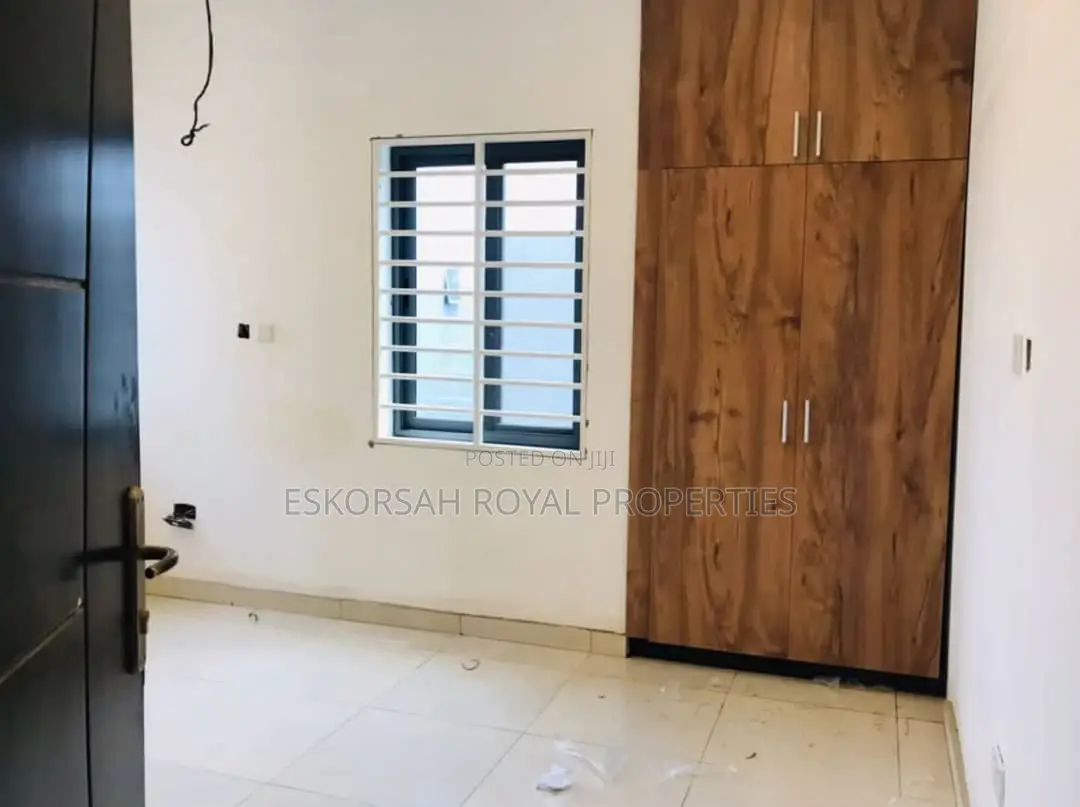 4bdrm House in East Legon Hills, School Junction for Sale