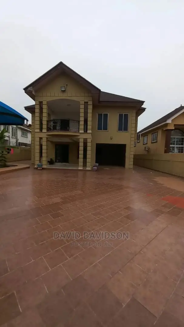5bdrm Mansion in Executive 5 Bedroom, East Legon for rent