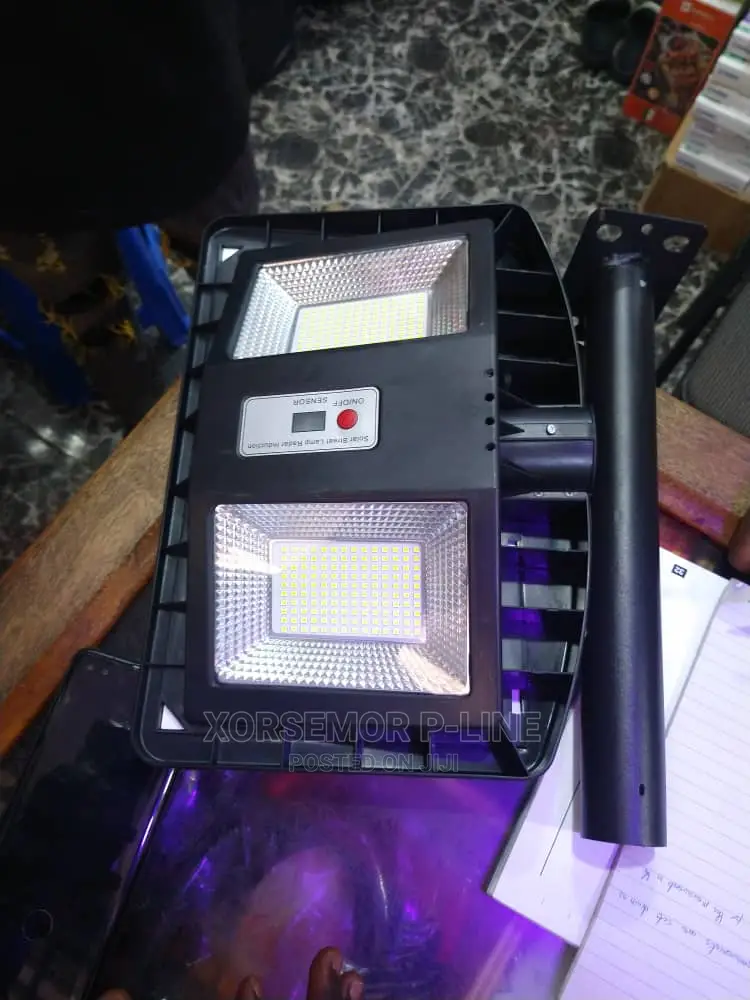 C -115 Solar Street Lamp