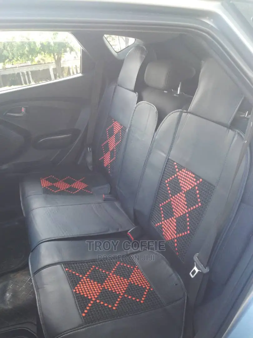 Leather Seat Support Red and Black