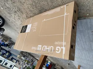 LG UHD With Sleek and Slim Design With Crescent (86UP80006)