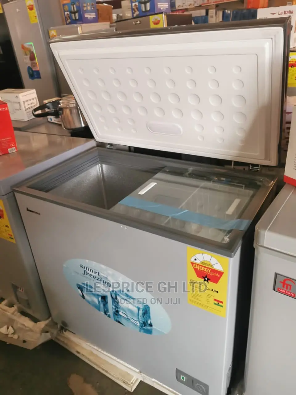 Fresh in Box Innova Chest Freezer 200L