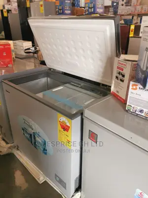 Presentable Innova Chest Freezer 200L