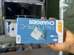 Turf Typec Fast Charger