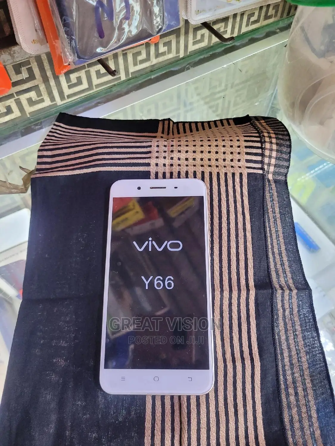 Vivo Y16 64 GB Gold