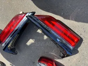Lexus LX 570 Boot Lights