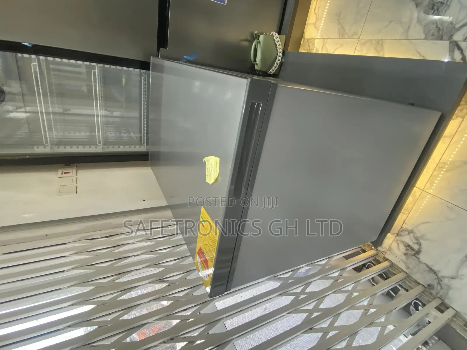Pearl 290liters Single Door Chest Freezer PCF-370