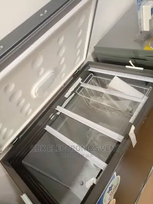 Nasco 200ltr Chest Freezer+ Glass Top