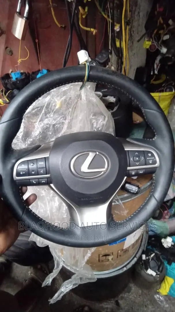 Lexus Rx/Lx/Nx/Gx (Steering Wheel Airbag) Available