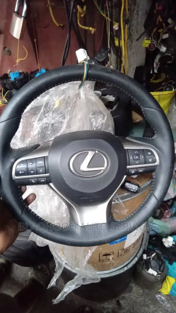 Lexus Rx/Lx/Nx/Gx (Steering Wheel Airbag) Available