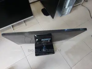 Samsung 27 Inch Monitor for Graphics
