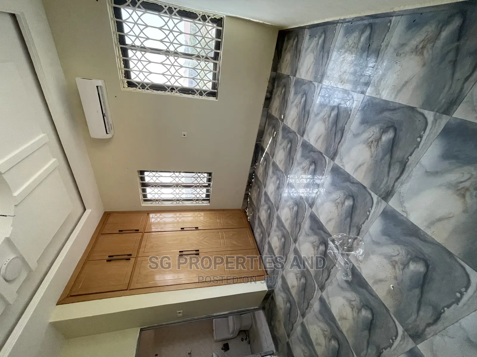 2bdrm Apartment in Lashibi, Spintex for rent