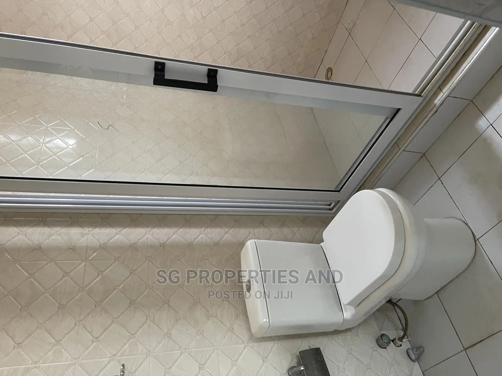 2bdrm Apartment in Lashibi, Spintex for rent