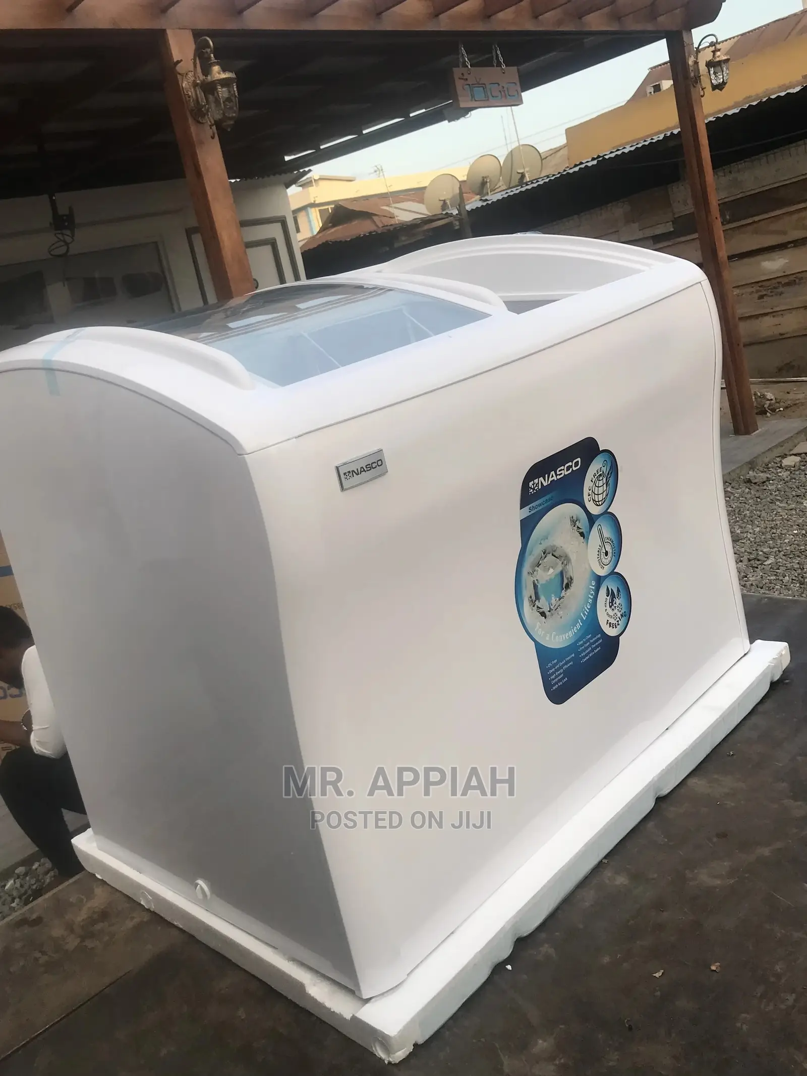 Icestream Freezer With Lock Key Functionality