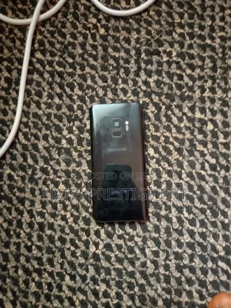 New Samsung Galaxy S6 edge 32 GB Black
