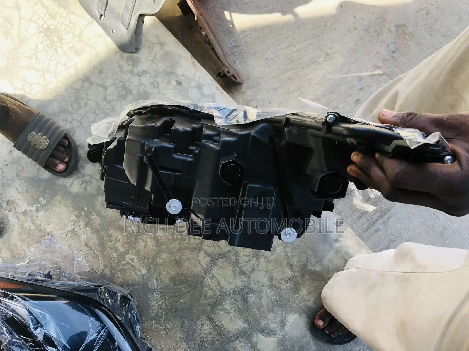 RX350 2019 2020 Headlight Pair and All the Body Parts LED