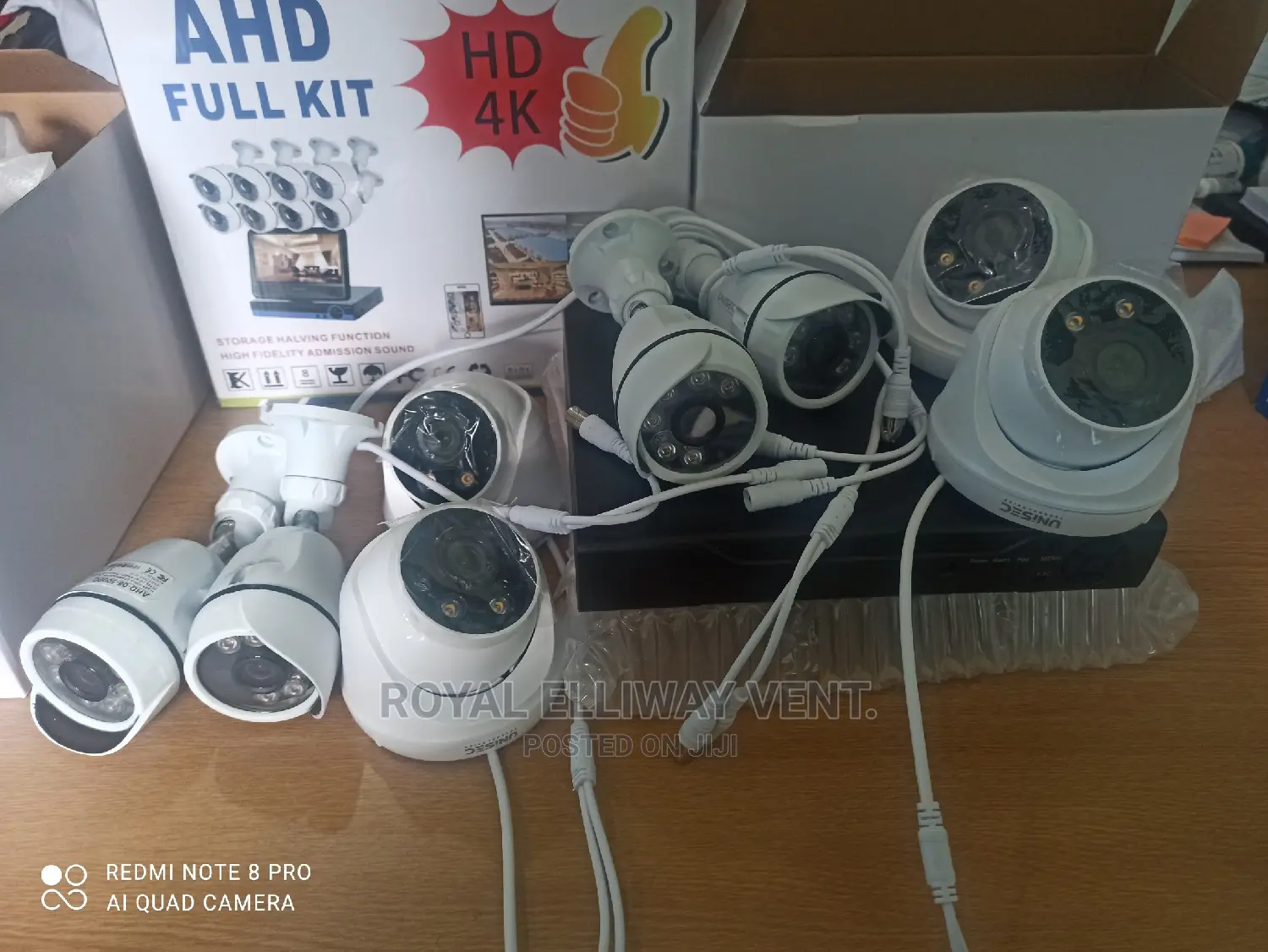 Unisec 8ch Ahd DVR Full Kit