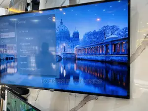 Affordable and Quality 2022 Lg UHD Smart 55”Uq70 Tv