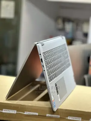New Laptop Lenovo IdeaPad Flex 15 8GB Intel Core I5 SSD 1T