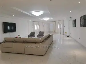 5bdrm House in East Legon, Spintex for Sale