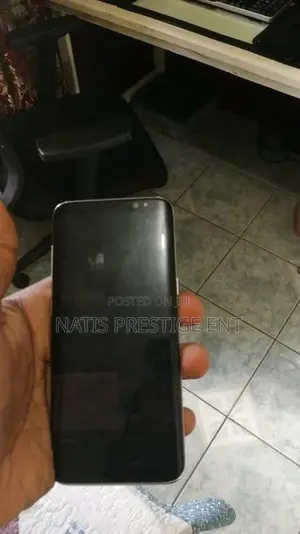 New Samsung Galaxy S7 edge 32 GB Black